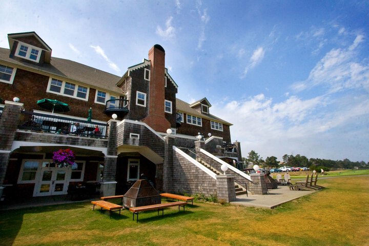 McMenamins Gearhart Hotel