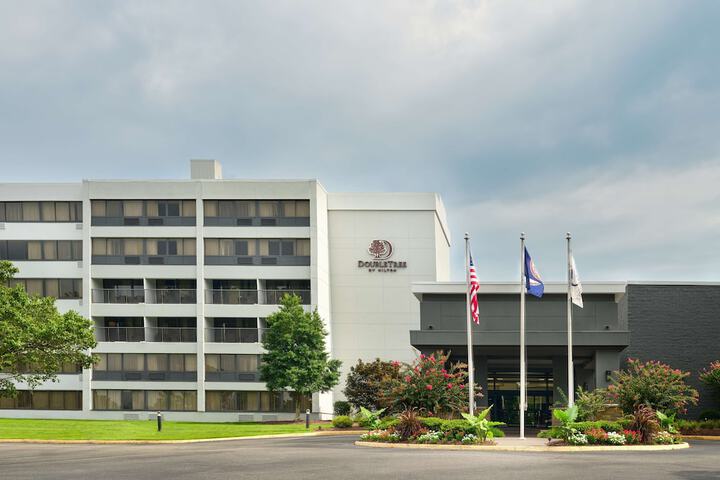 Hotel Exterior 55 of 55