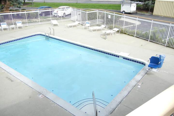 Pool 3 of 35