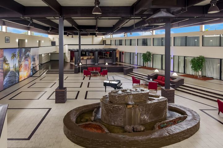 Hotel Interior 12 of 53