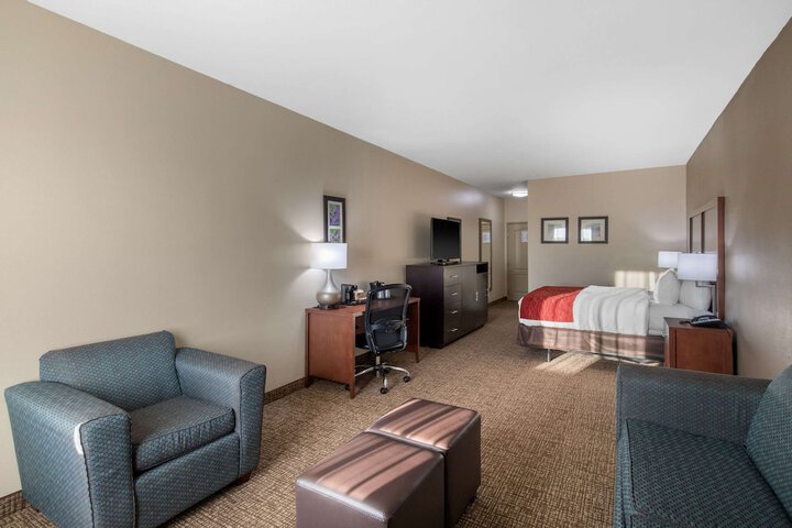 Room 19 of 34