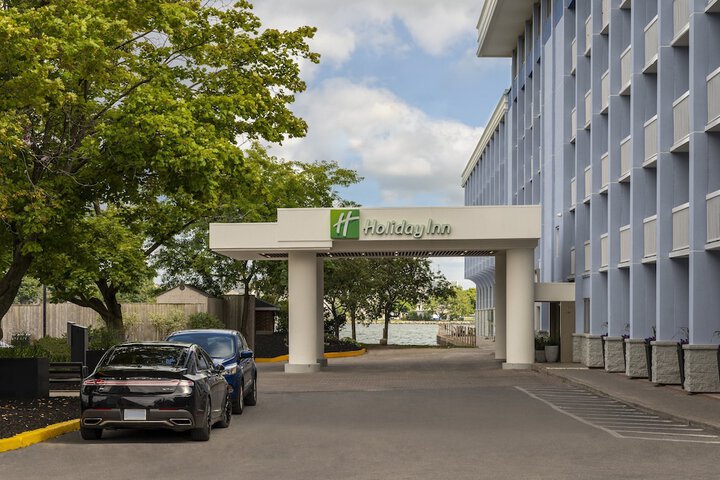 Hotel 15 of 135