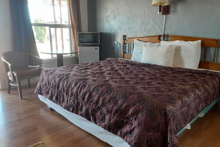 Room 15 of 31