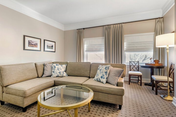 Room 96 of 218