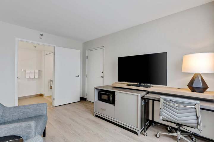 Room 56 of 134