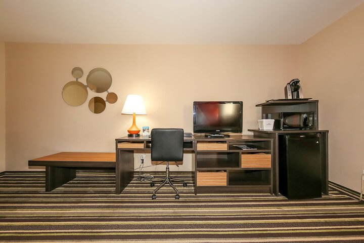 Room 23 of 58