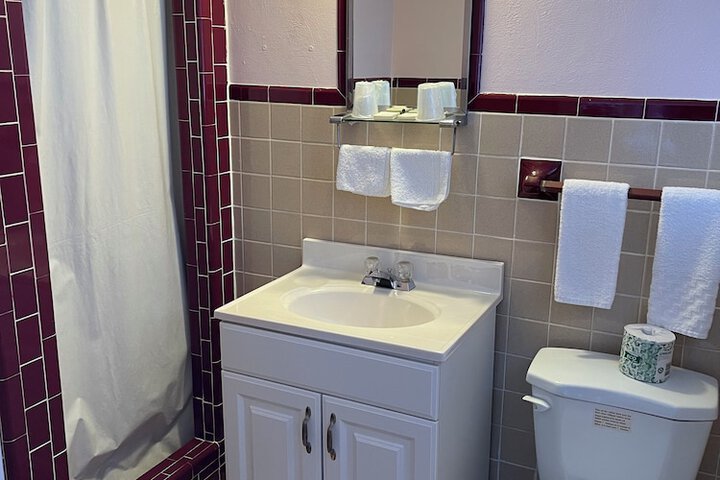 Room 11 of 29