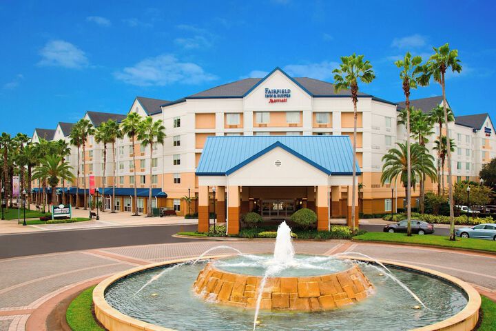 Hotel 2 of 51