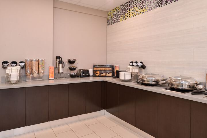 Breakfast/Coffee Service 63 of 86