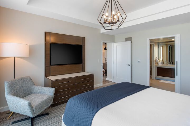 Room 50 of 85