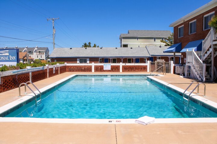 Colonial Inn Motel