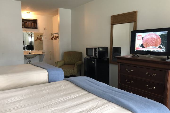 Room 17 of 22