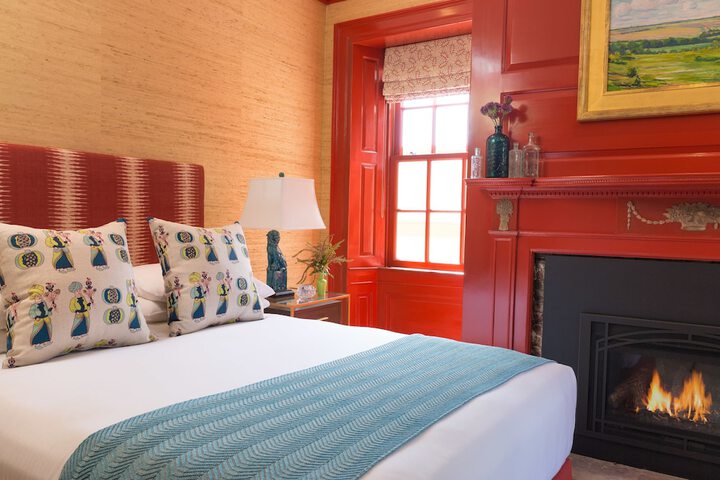 Room 28 of 45