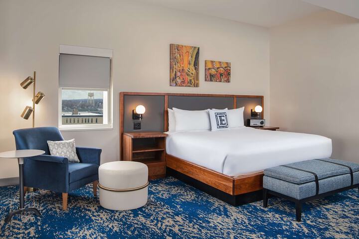 Room 20 of 54
