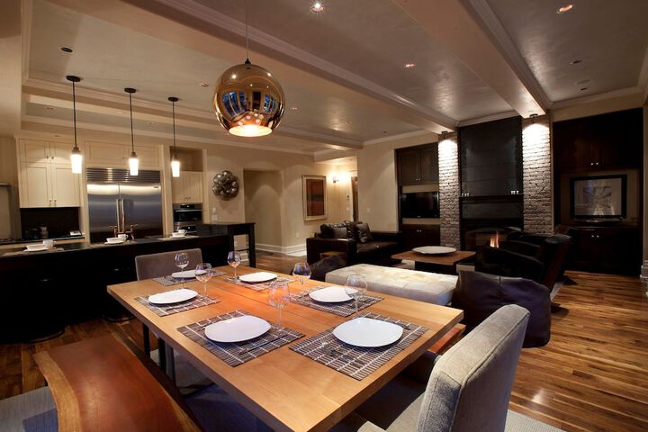 Element 52 Auberge Collection