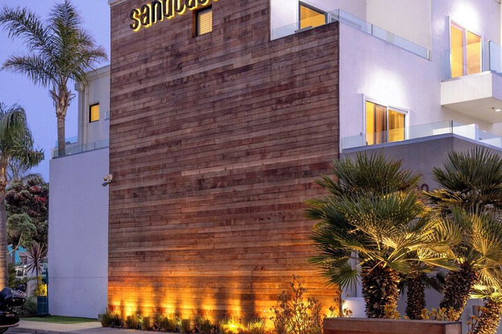 Sandcastle Hotel on the Beach