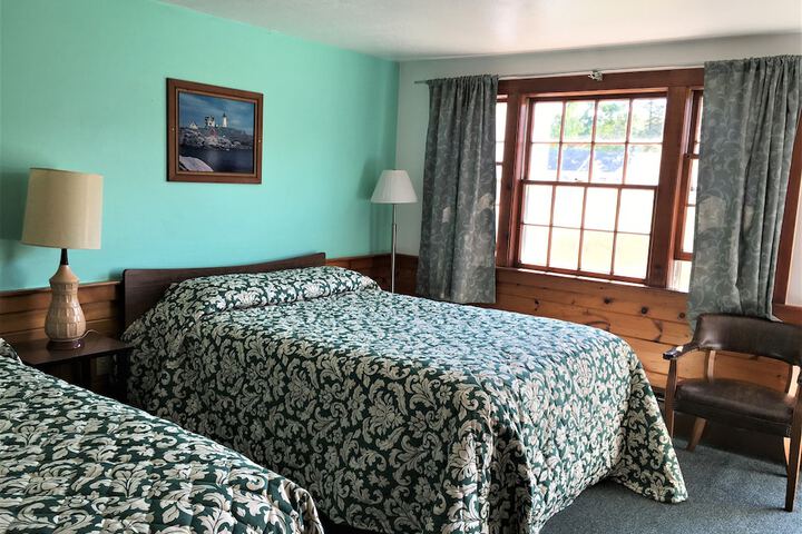 Room 14 of 37