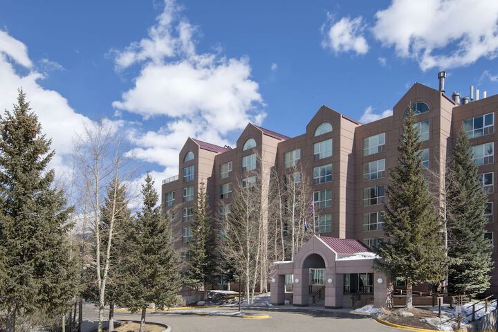 Hotel 3 of 67