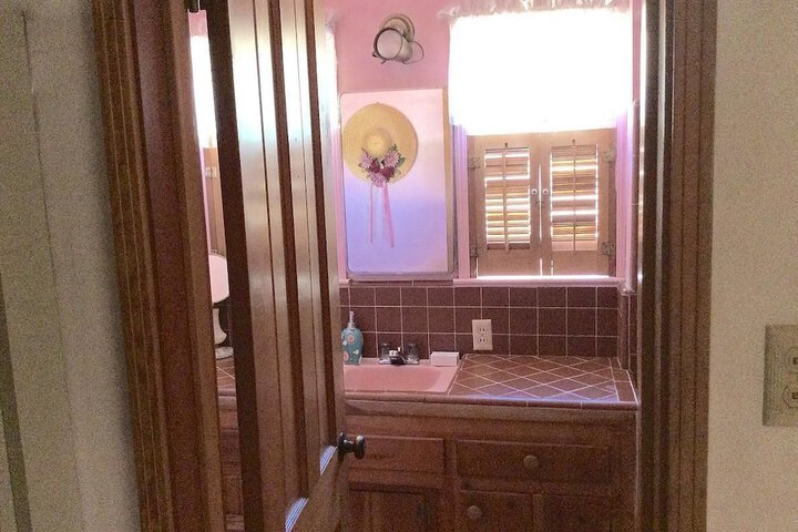 Room 29 of 42