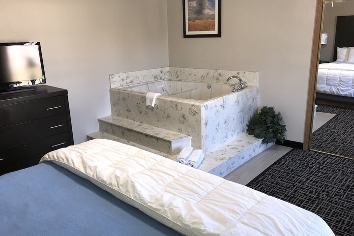 Room 48 of 59