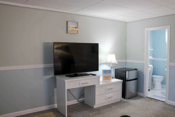 Room 27 of 90