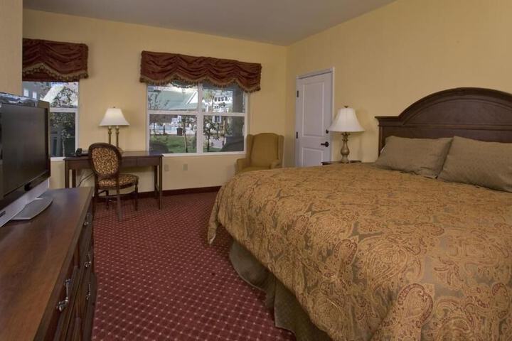 Room 21 of 33