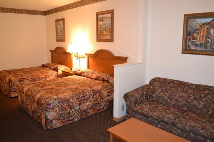 Room 12 of 46