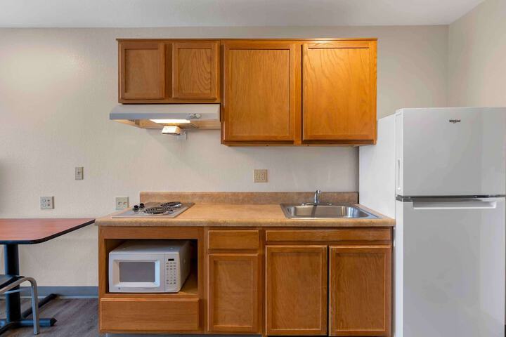 WoodSpring Suites Orlando South