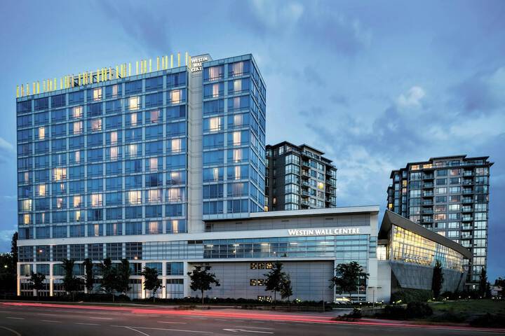 The Westin Wall Centre Vancouver Airport