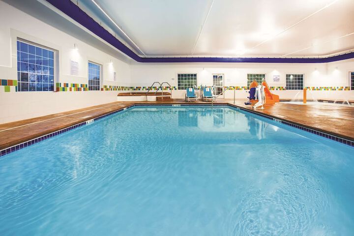 Pool 5 of 32