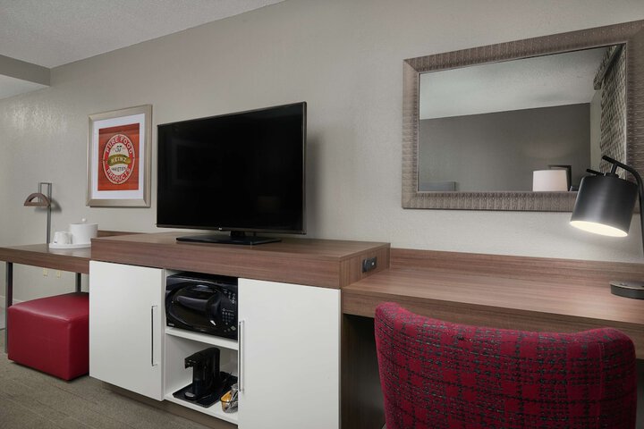 Hampton Inn & Suites Oxford Anniston