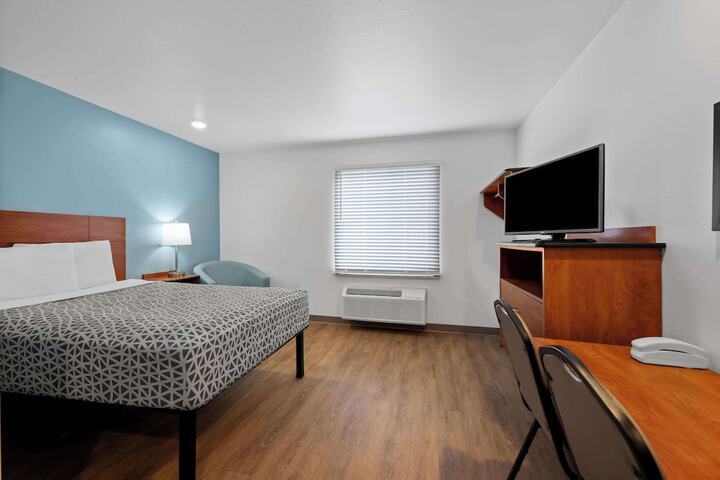 Room 27 of 31