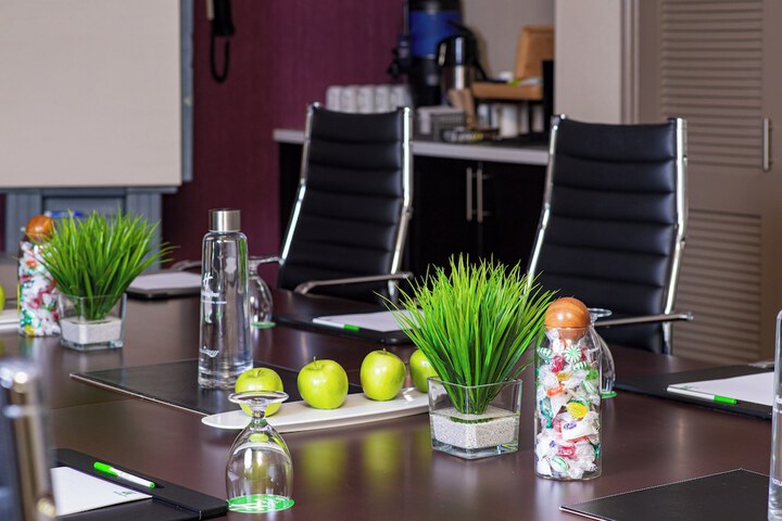 Holiday Inn Toronto - Intl Airport by IHG