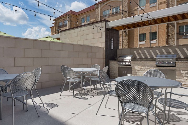 Terrace/Patio 47 of 50