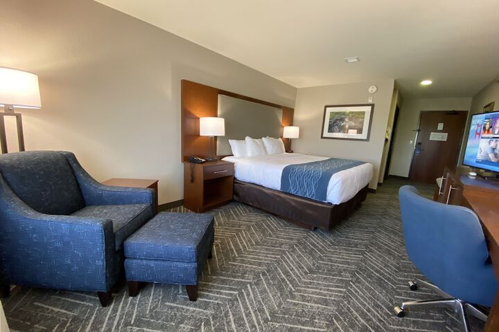 Room 42 of 72