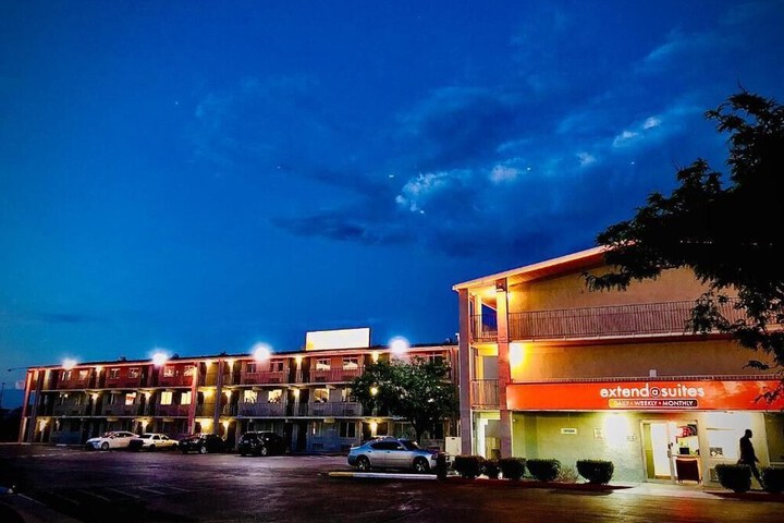 Hotel 4 of 56