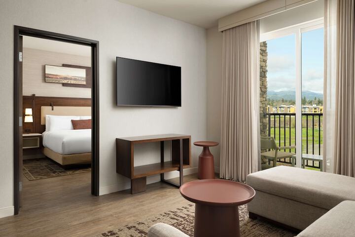 Room 12 of 34