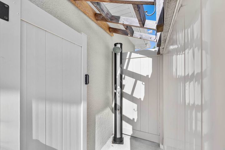 Englewood Vacation Rental w / Private Heated Pool!