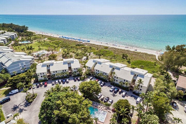 South Seas Beach Villa 2001