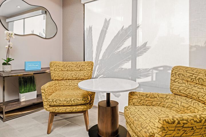Hampton Inn by Hilton Costa Mesa Newport Beach