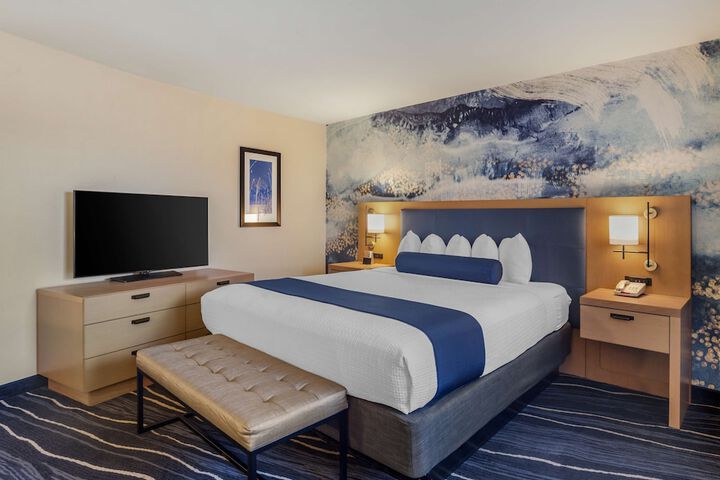 Room 44 of 60