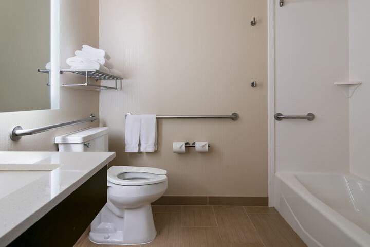Holiday Inn Express Bellingham by IHG