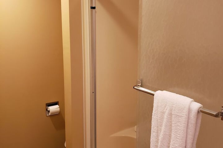 Room 36 of 75