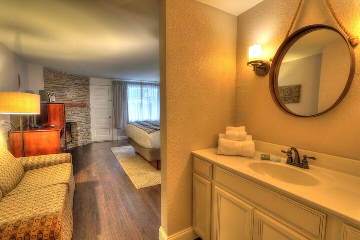 Room 45 of 59