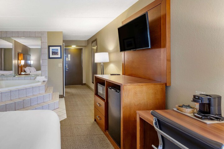 Room 36 of 57