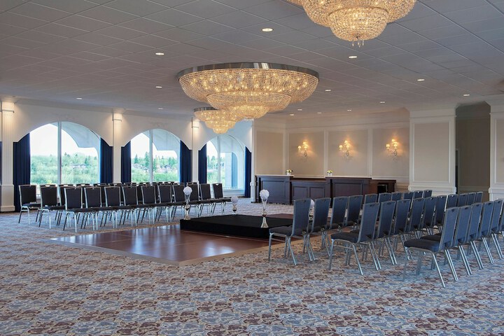 Sheraton Cavalier Saskatoon Hotel