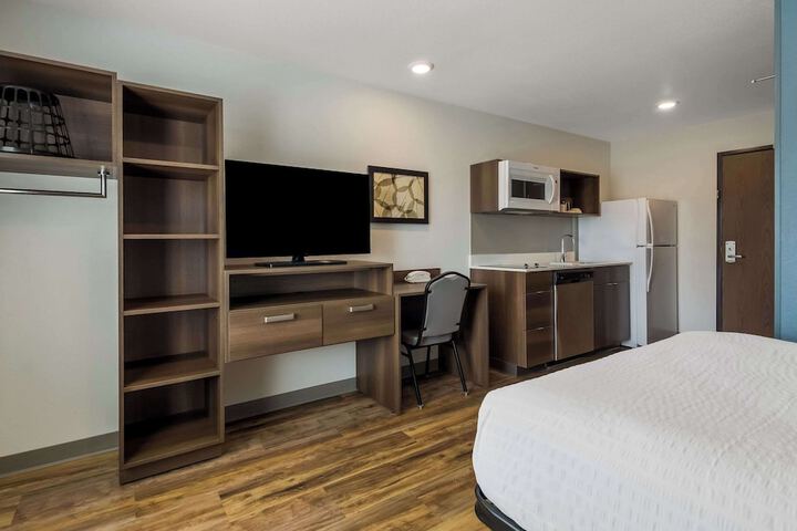 Room 13 of 29
