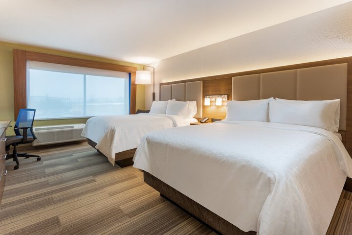 Room 16 of 33