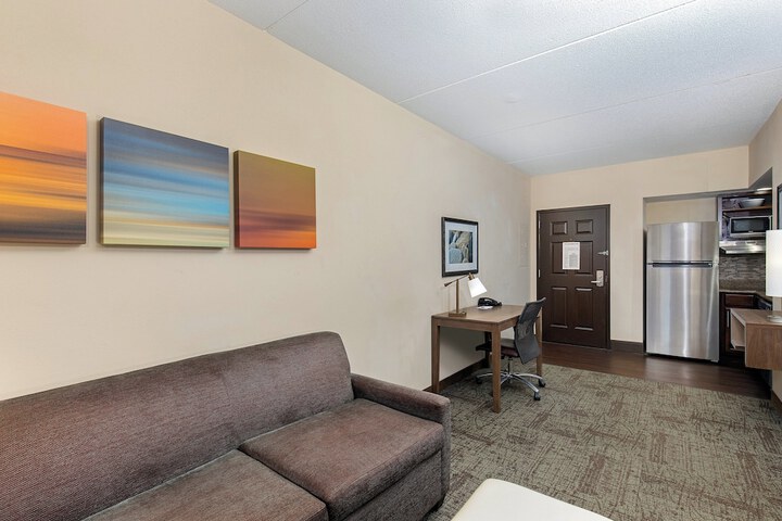 Staybridge Suites Oak Ridge by IHG