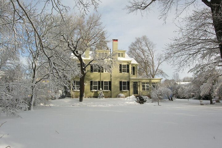 Delano Homestead Bed & Breakfast